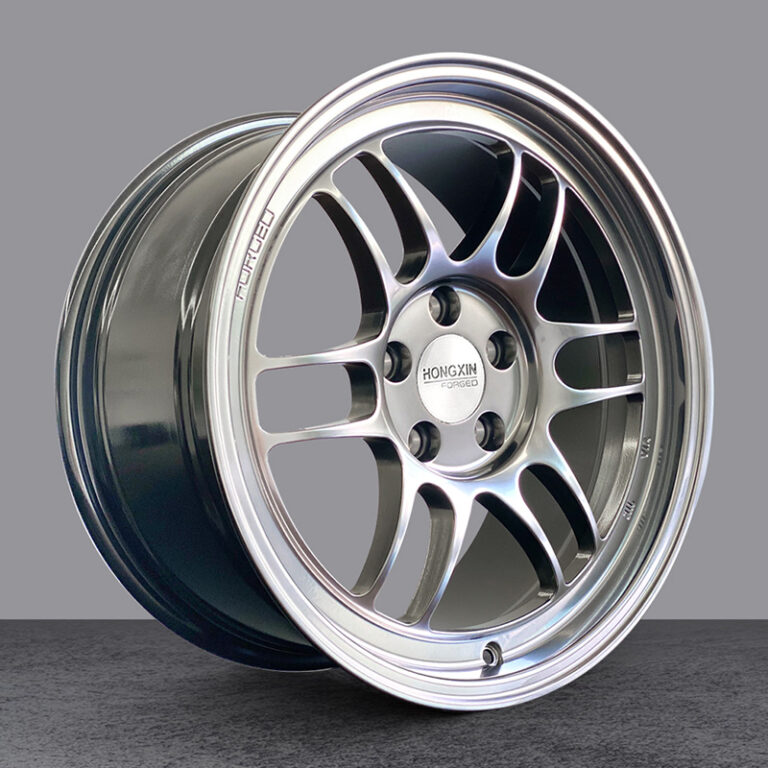 Custom car wheel, chrome finish