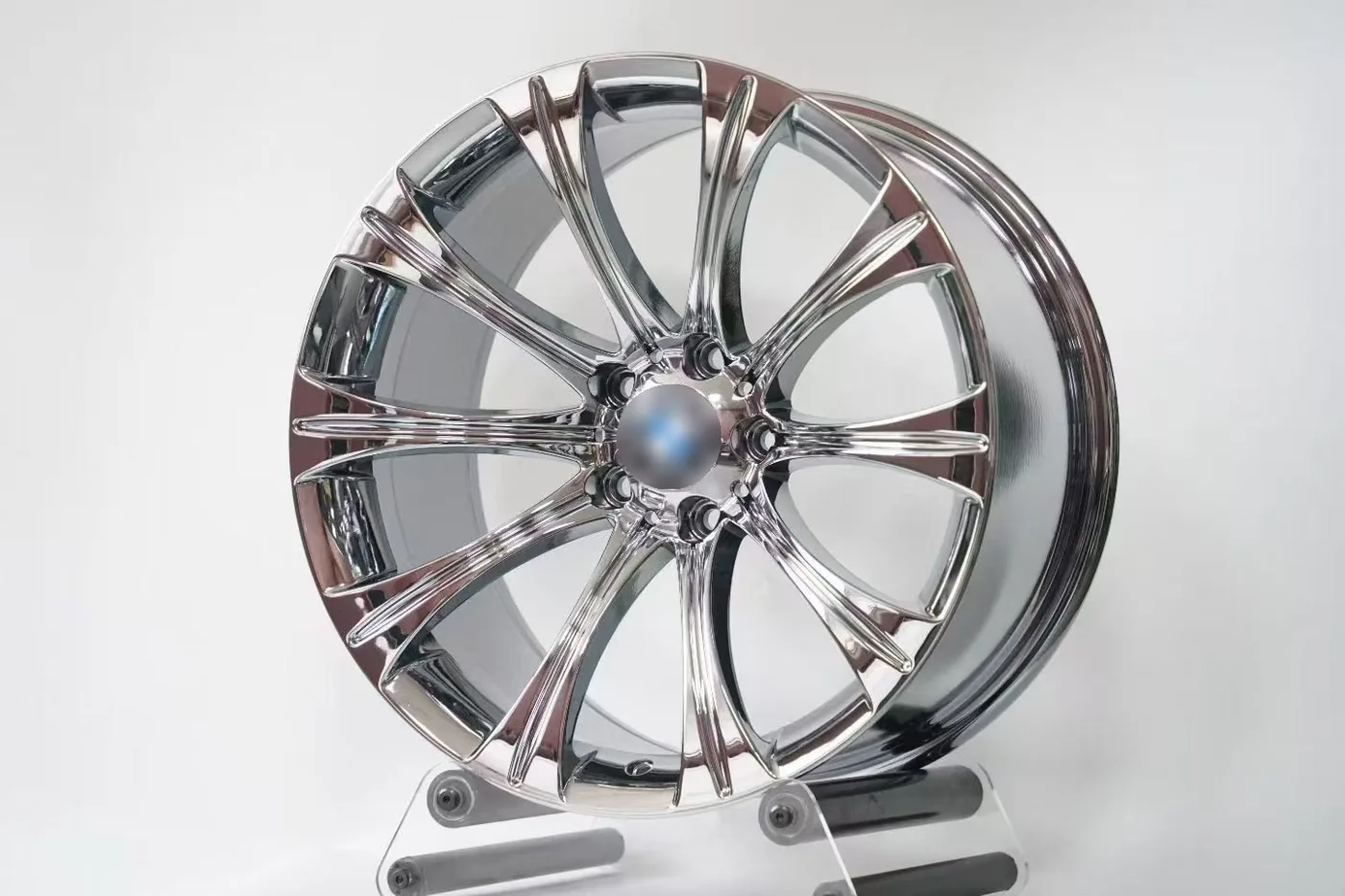 Chrome finish multi-spoke – BMW fitment